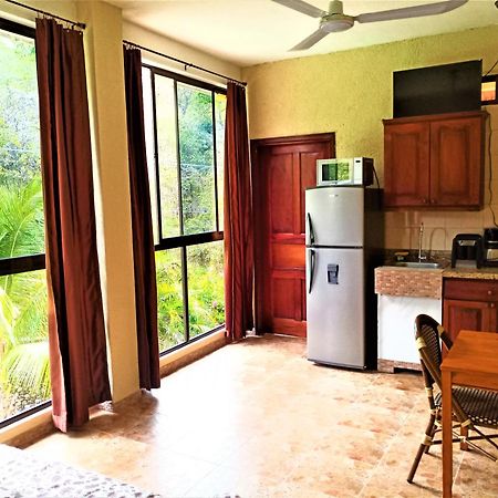 Apartments In Samara Ac Hw 200Mts To The Beach エクステリア 写真